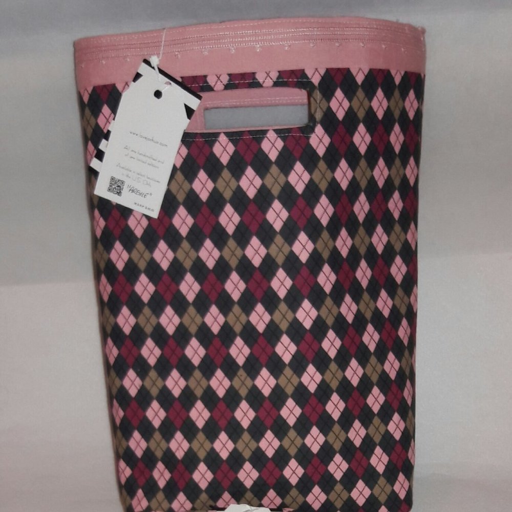 NWT CUTE Pink and Green Diamond cut-out handle tote Bag and zipper pouch SET
